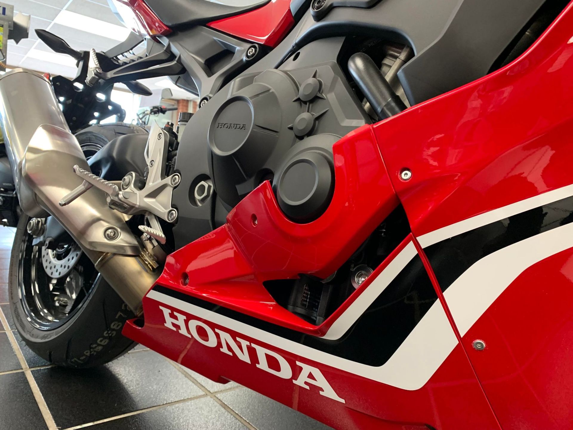 2021 Honda CBR1000RR in Oklahoma City, Oklahoma - Photo 12