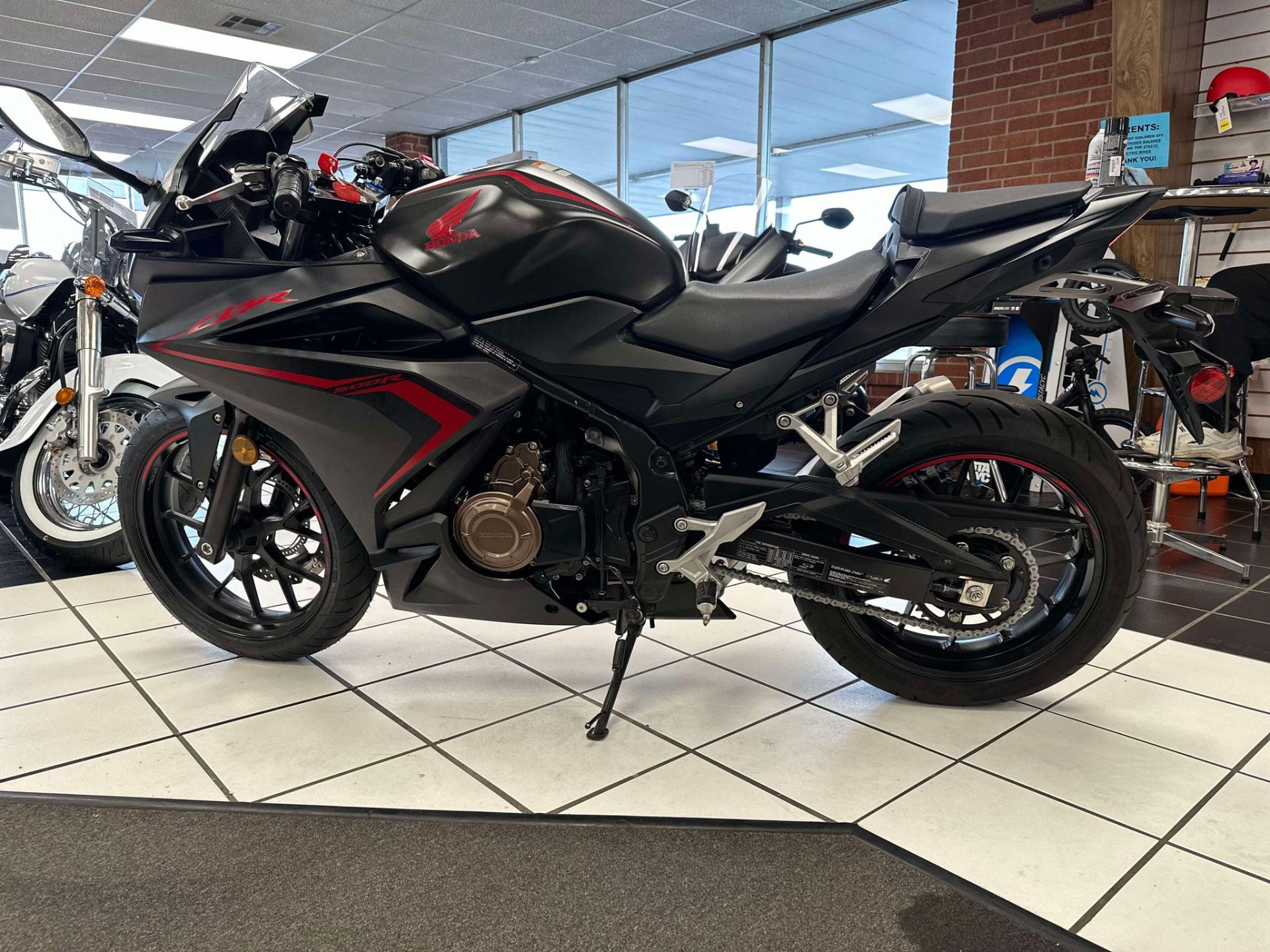 2021 Honda CBR500R ABS in Oklahoma City, Oklahoma - Photo 6