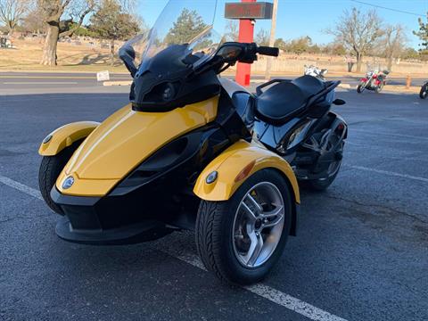2009 Can-Am Spyder™ GS Roadster with SE5 Transmission (semi auto) in Del City, Oklahoma - Photo 5