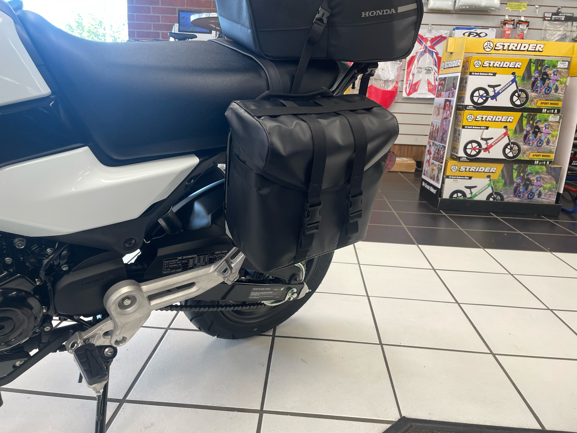 2025 Honda Grom in Oklahoma City, Oklahoma - Photo 9