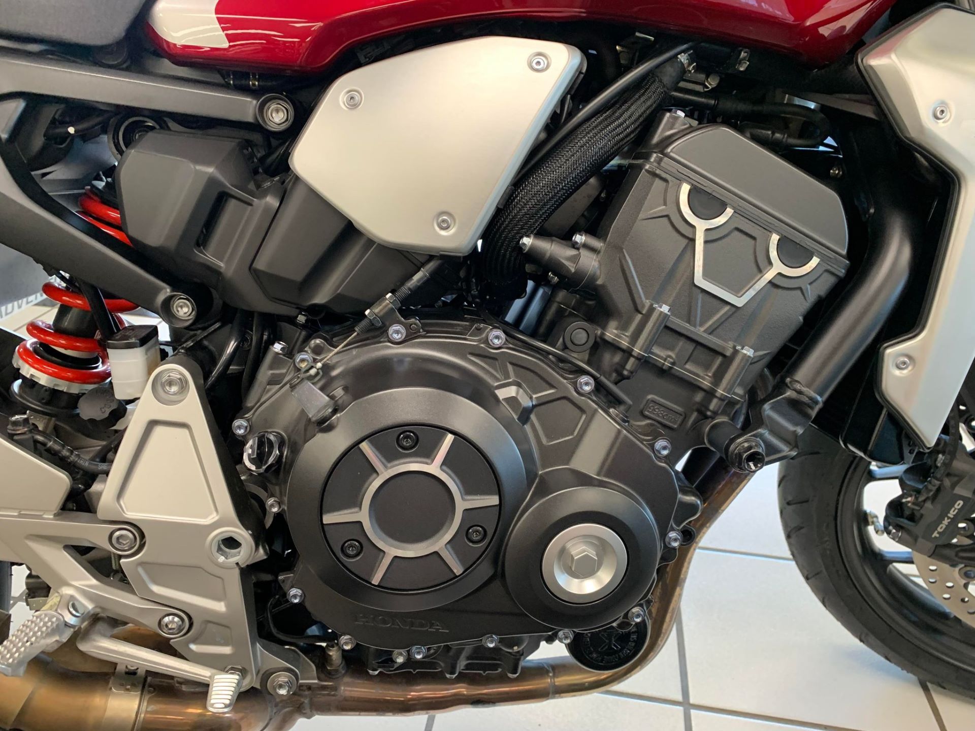 2019 Honda CB1000R ABS in Oklahoma City, Oklahoma - Photo 16