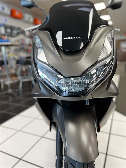 2023 Honda PCX in Oklahoma City, Oklahoma - Photo 8