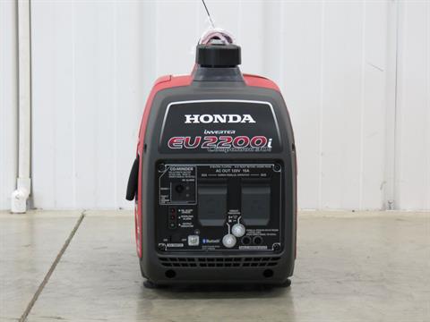 Honda Power Equipment EU2200i Companion in Lima, Ohio - Photo 4