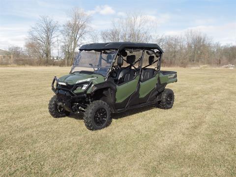 2023 Honda Pioneer 1000-6 Deluxe Crew in Lima, Ohio - Photo 2