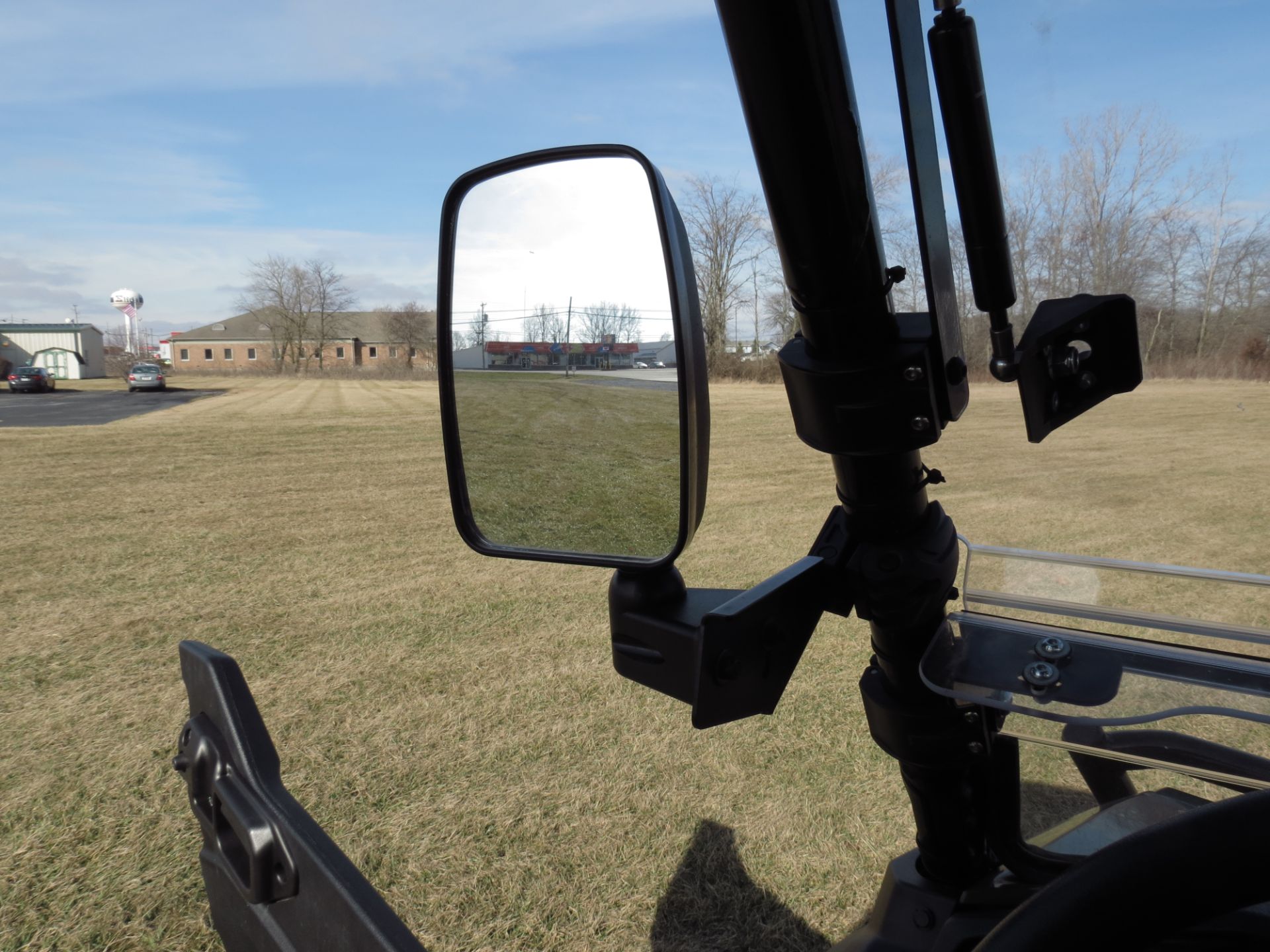 2023 Honda Pioneer 1000-6 Deluxe Crew in Lima, Ohio - Photo 12