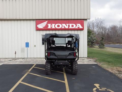 2023 Honda Pioneer 1000-5 Deluxe in Lima, Ohio - Photo 8