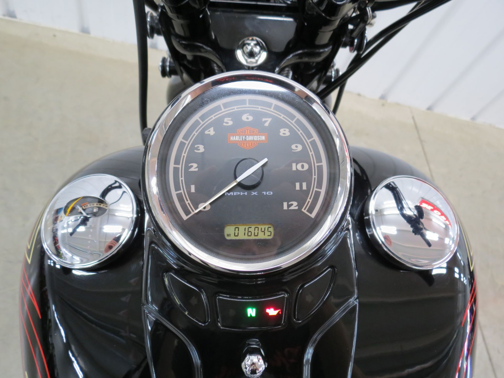 2009 Harley-Davidson Softail® Cross Bones™ in Lima, Ohio - Photo 9