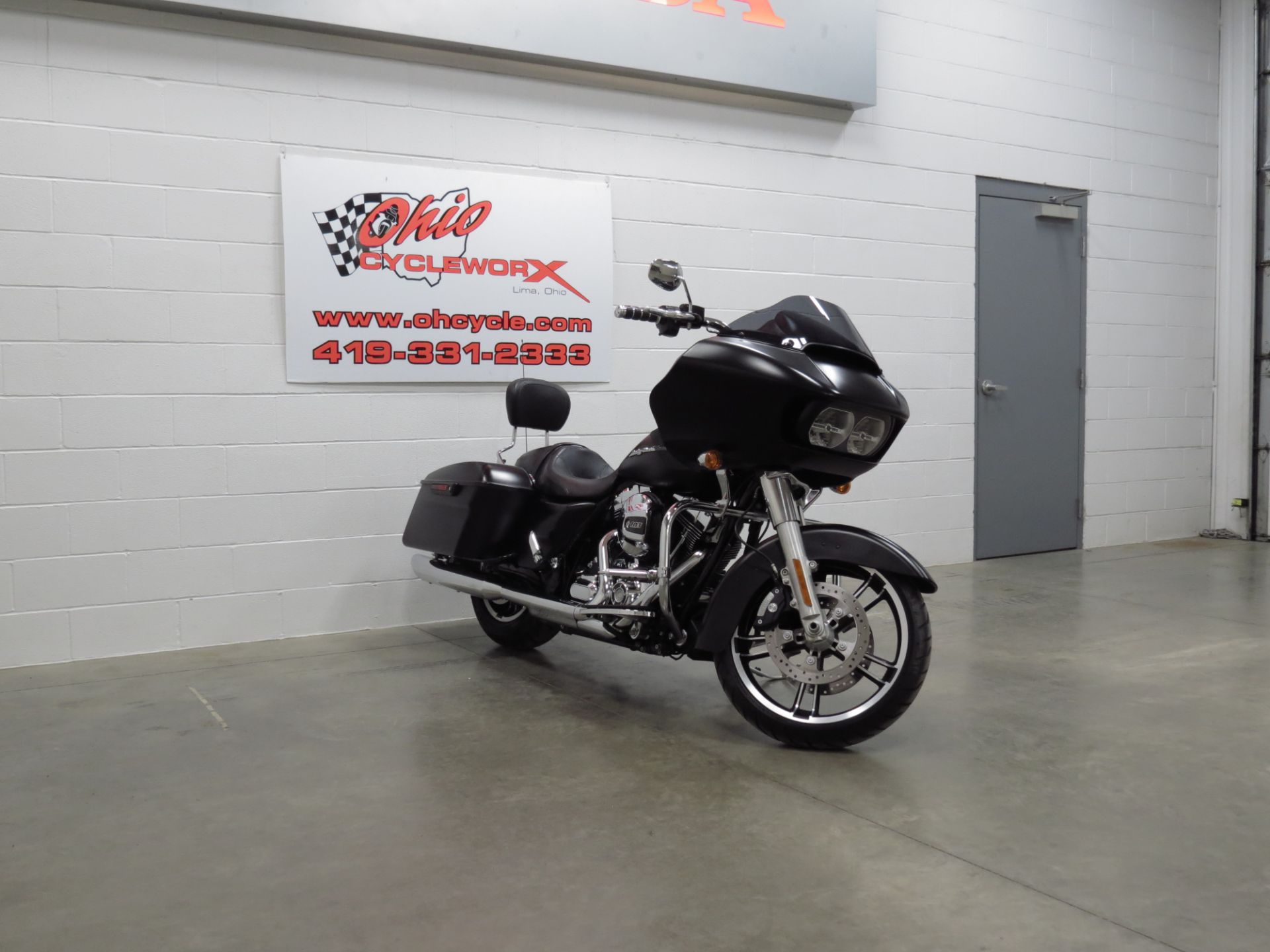2015 Harley-Davidson Road Glide® in Lima, Ohio - Photo 4