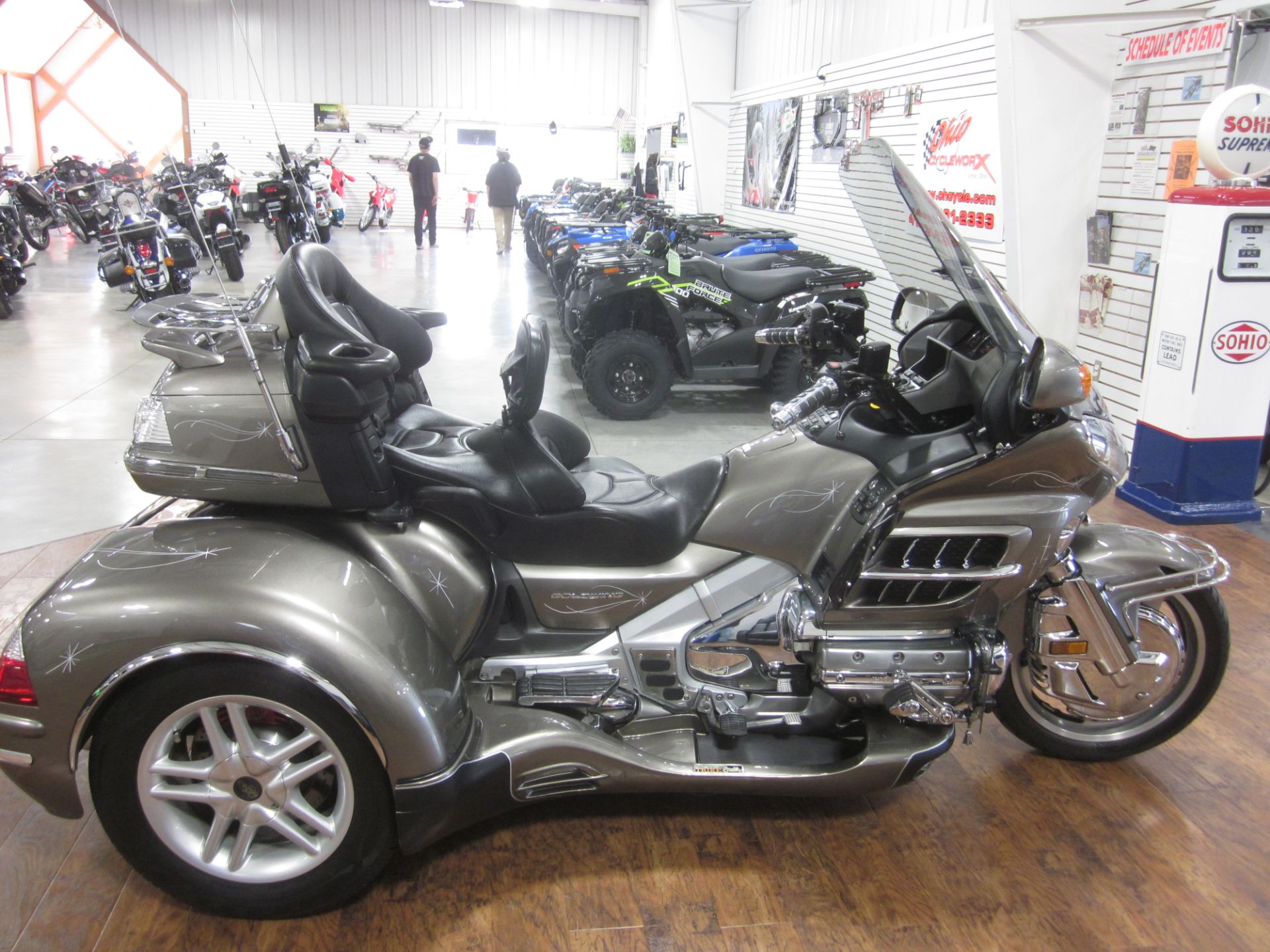 2006 CSC Gold Wing in Lima, Ohio - Photo 4