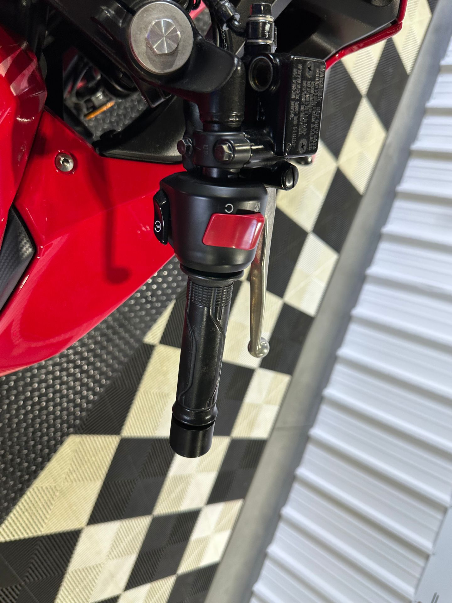 2021 Honda CBR300R ABS in Utica, New York - Photo 21