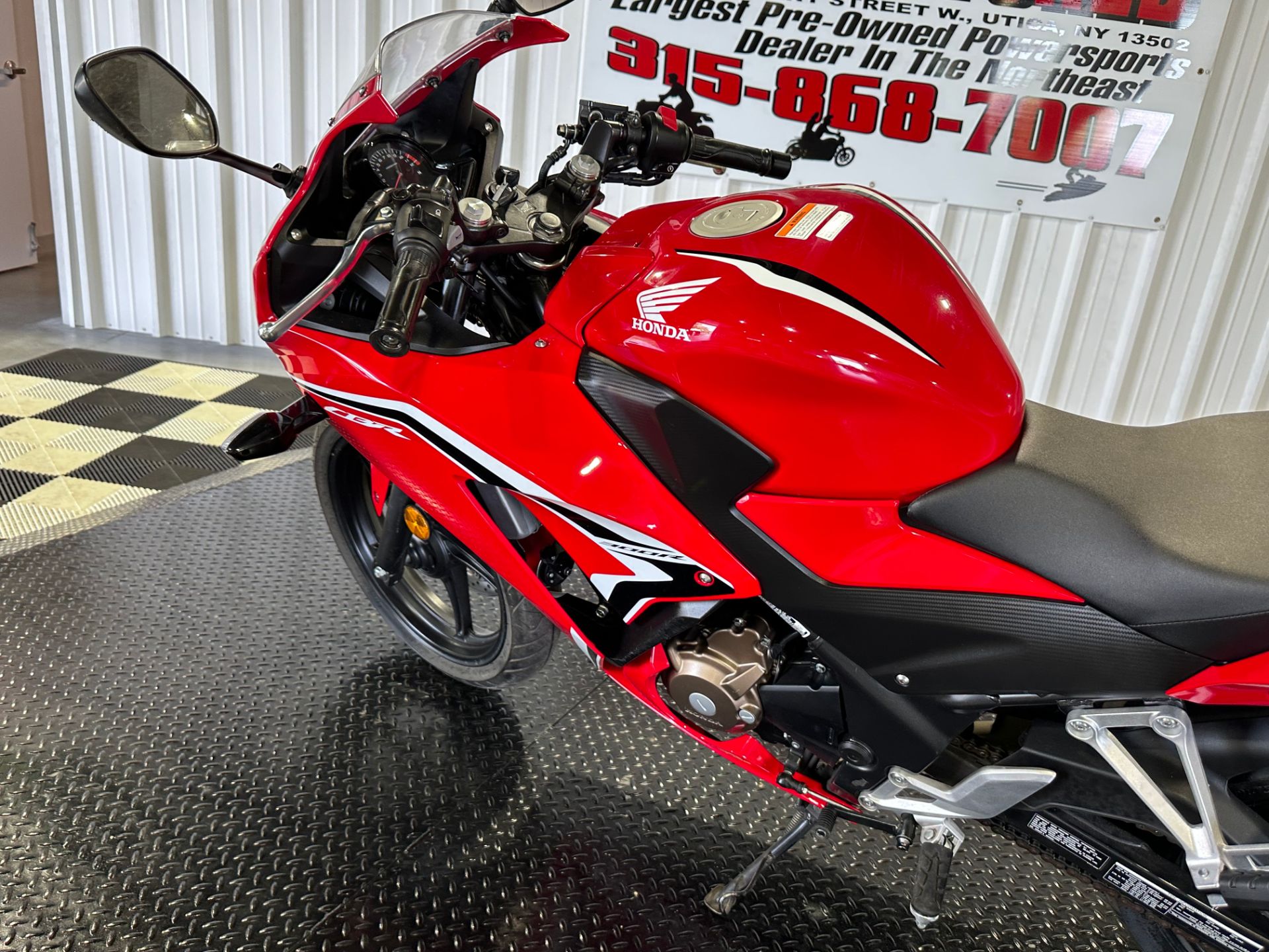 2021 Honda CBR300R ABS in Utica, New York - Photo 24