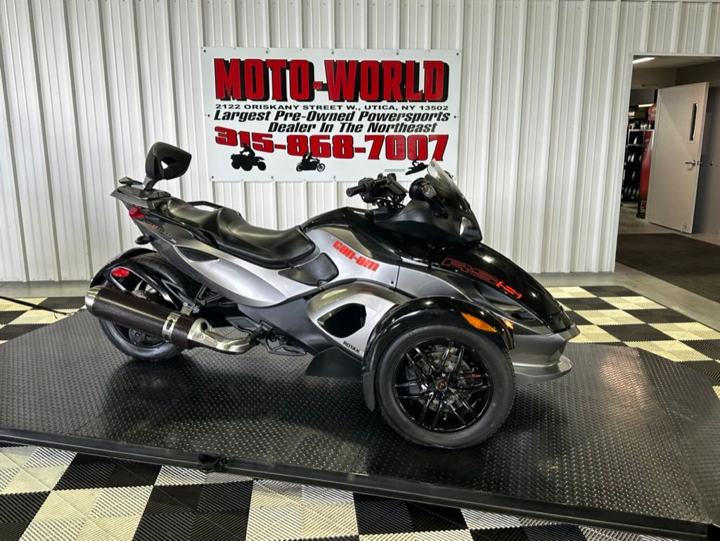 2012 Can-Am Spyder® RS-S SM5 in Utica, New York - Photo 1