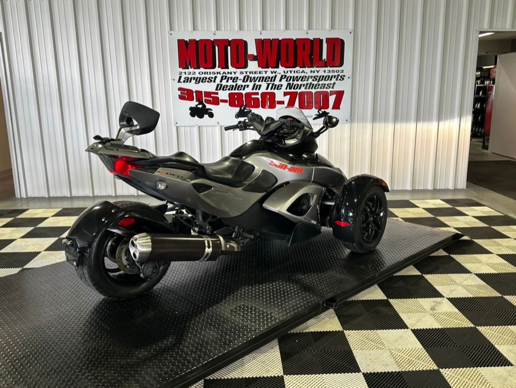 2012 Can-Am Spyder® RS-S SM5 in Utica, New York - Photo 3