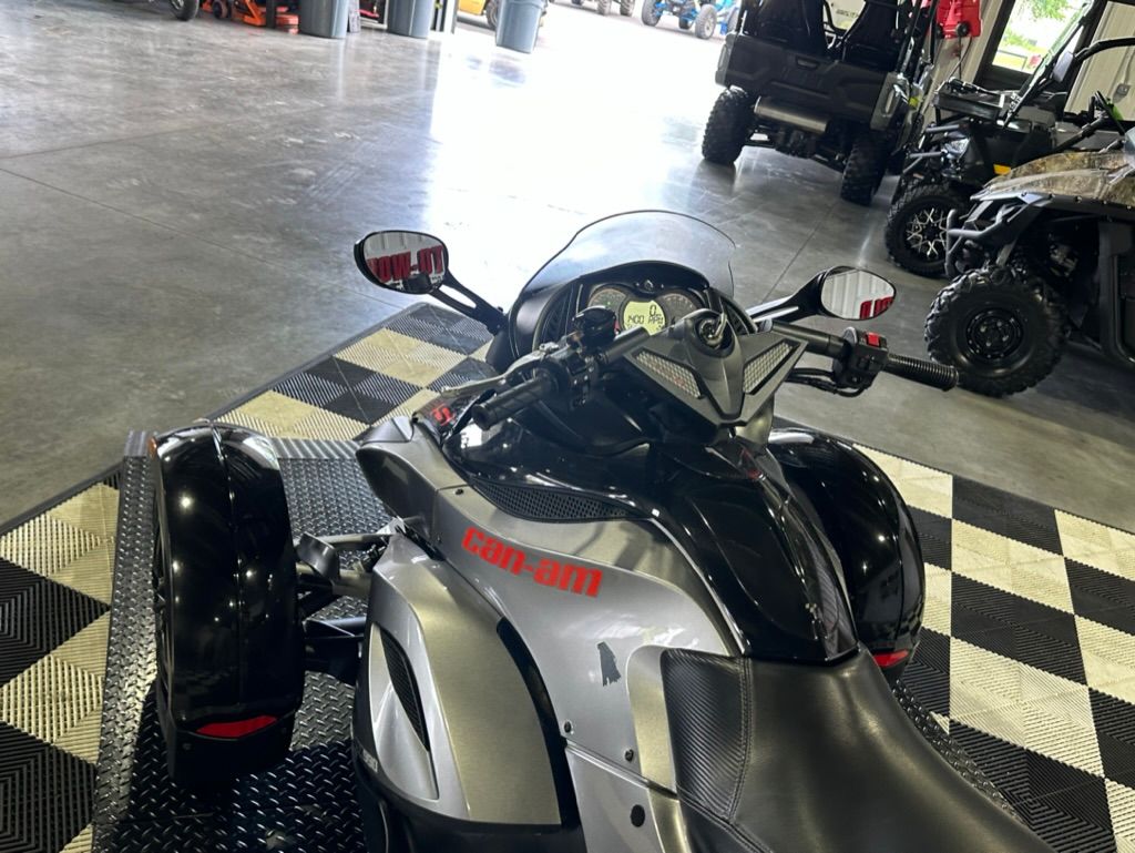 2012 Can-Am Spyder® RS-S SM5 in Utica, New York - Photo 20
