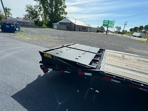 2022 BIG TEX 2022 BIG TEX TRAILERS 16GN-30BK+5MR in Utica, New York - Photo 8