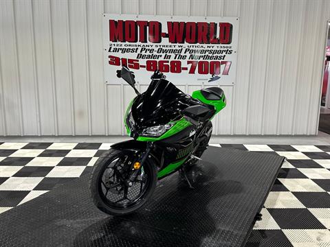 2014 Kawasaki Ninja® 300 ABS SE in Utica, New York - Photo 15