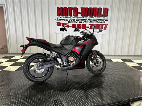 2022 Honda CBR300R ABS in Utica, New York - Photo 6