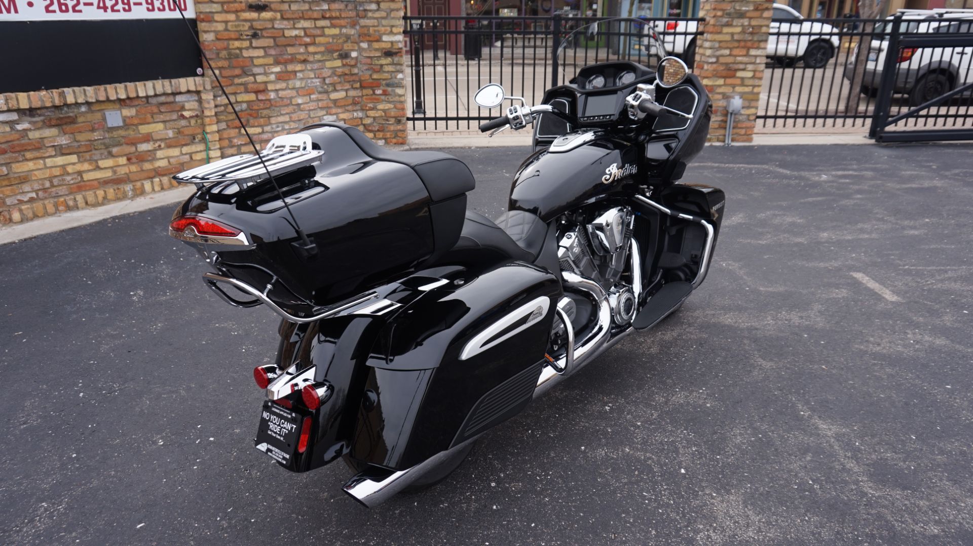 2022 Indian Motorcycle Pursuit® Limited® with Premium Package in Racine, Wisconsin - Photo 14