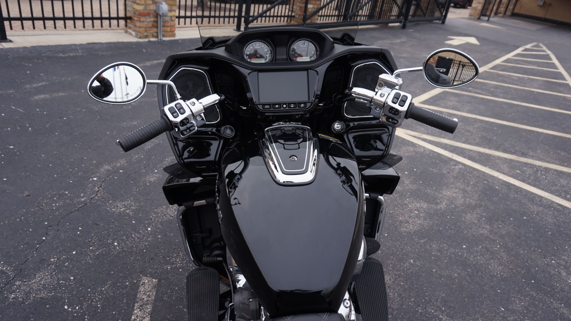 2022 Indian Motorcycle Pursuit® Limited® with Premium Package in Racine, Wisconsin - Photo 49