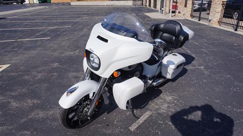 2020 Indian Motorcycle Roadmaster® Dark Horse® in Racine, Wisconsin - Photo 7