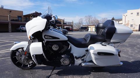 2020 Indian Motorcycle Roadmaster® Dark Horse® in Racine, Wisconsin - Photo 8