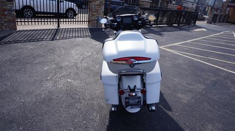 2020 Indian Motorcycle Roadmaster® Dark Horse® in Racine, Wisconsin - Photo 12