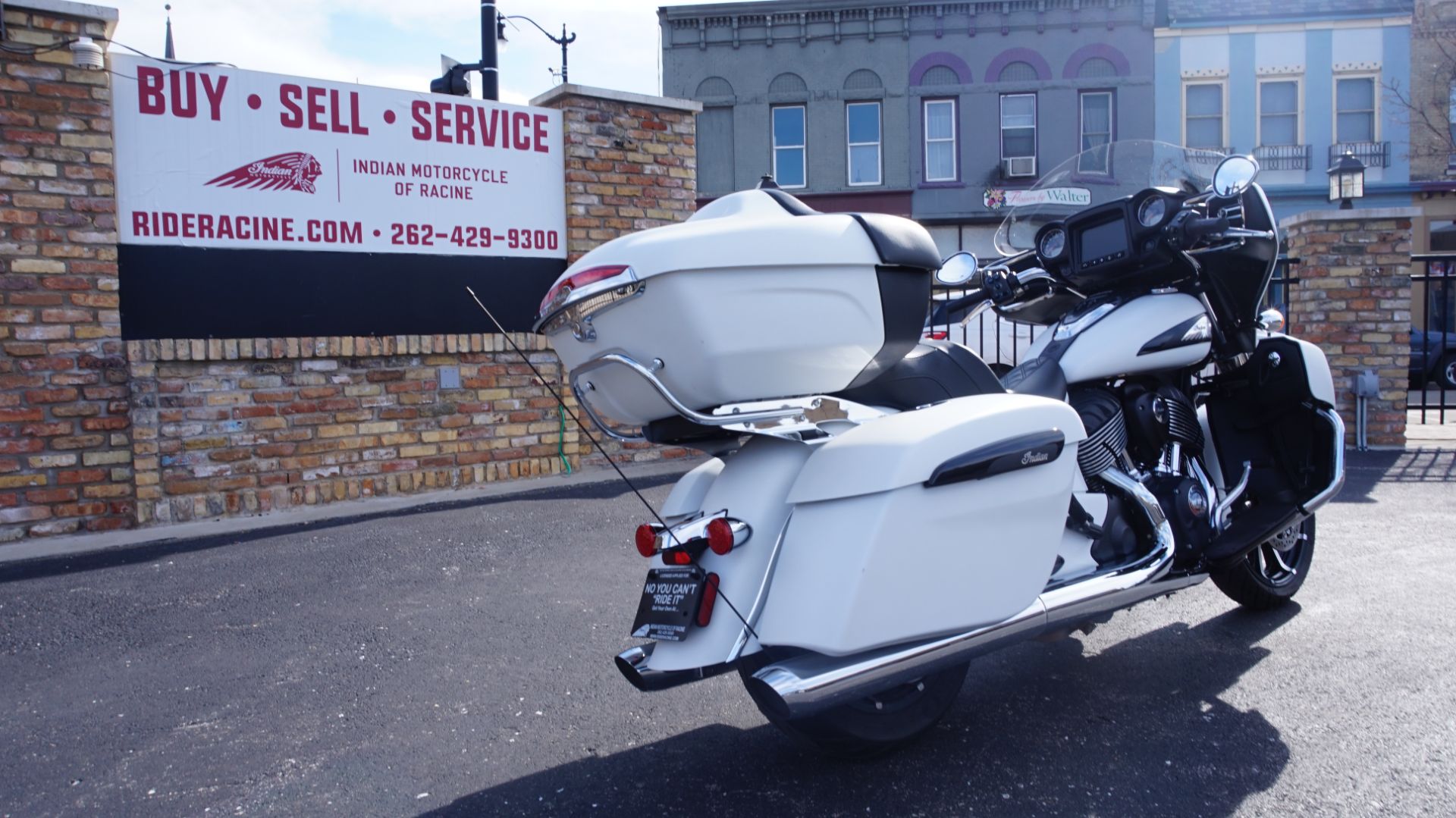 2020 Indian Motorcycle Roadmaster® Dark Horse® in Racine, Wisconsin - Photo 13