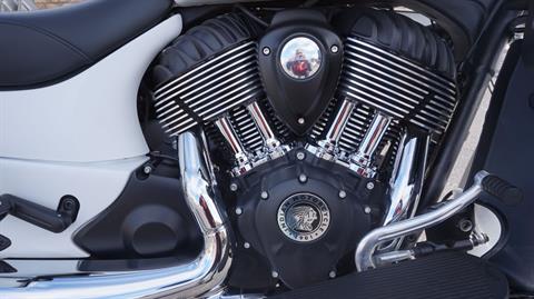 2020 Indian Motorcycle Roadmaster® Dark Horse® in Racine, Wisconsin - Photo 15