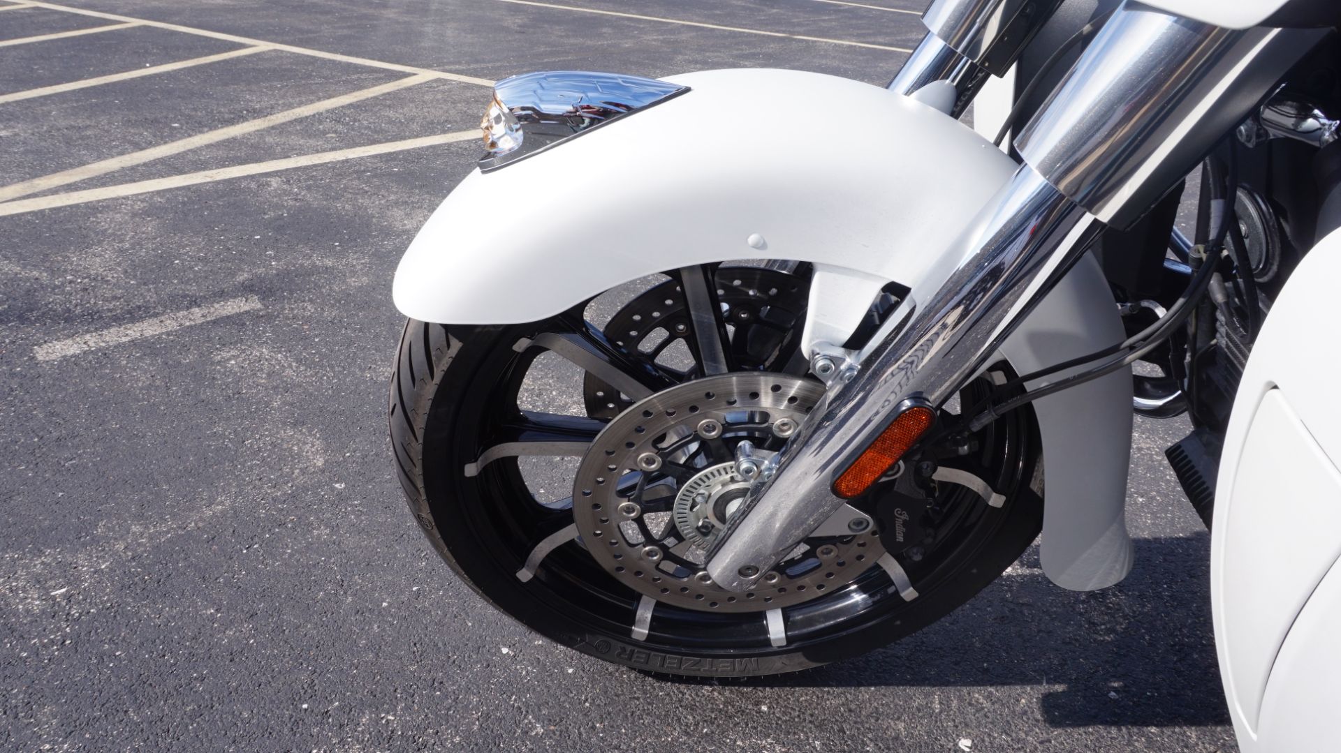 2020 Indian Motorcycle Roadmaster® Dark Horse® in Racine, Wisconsin - Photo 34