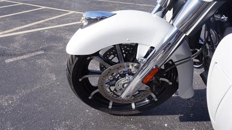 2020 Indian Motorcycle Roadmaster® Dark Horse® in Racine, Wisconsin - Photo 35