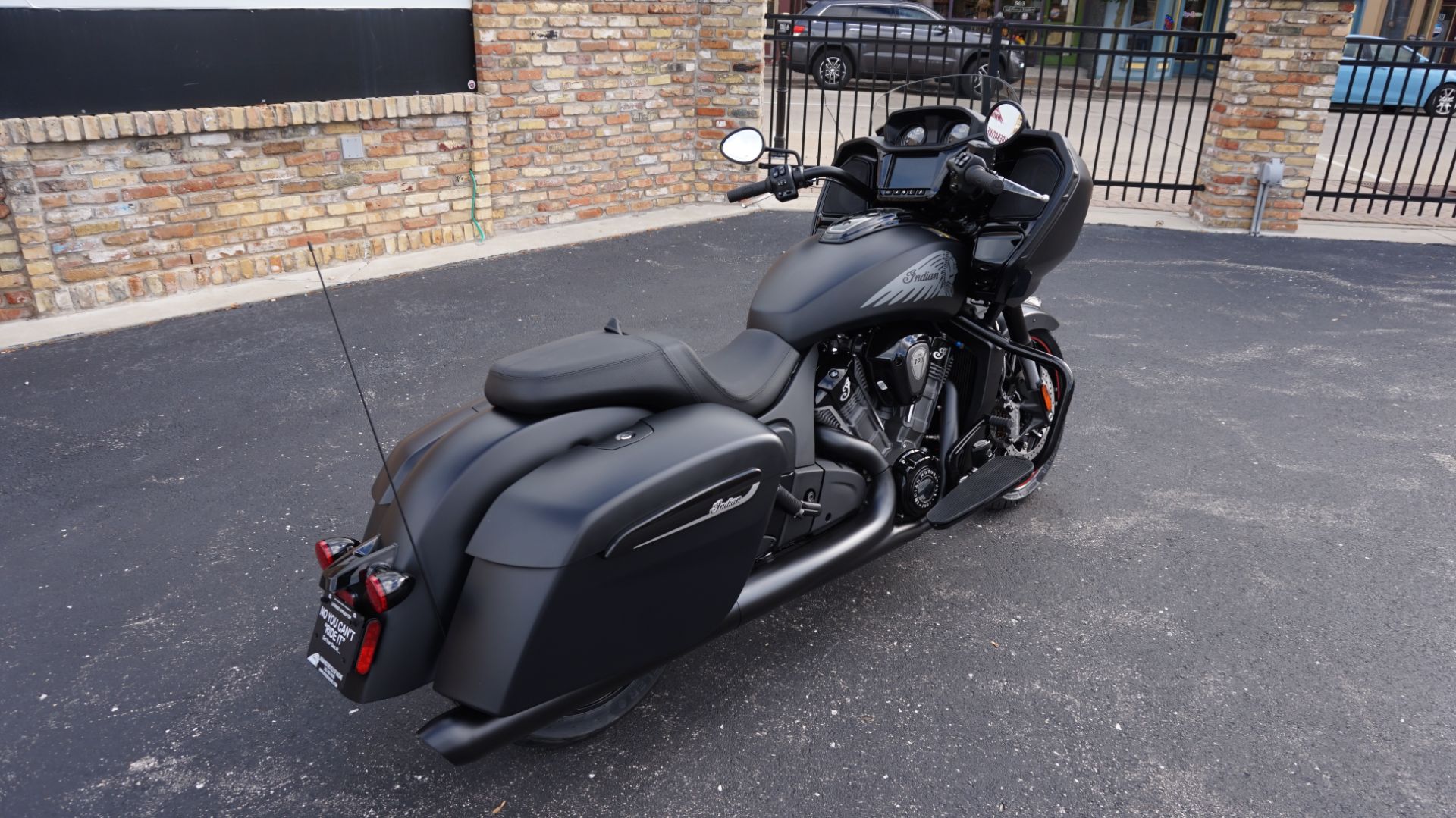 2023 Indian Motorcycle Challenger® Dark Horse® in Racine, Wisconsin - Photo 14