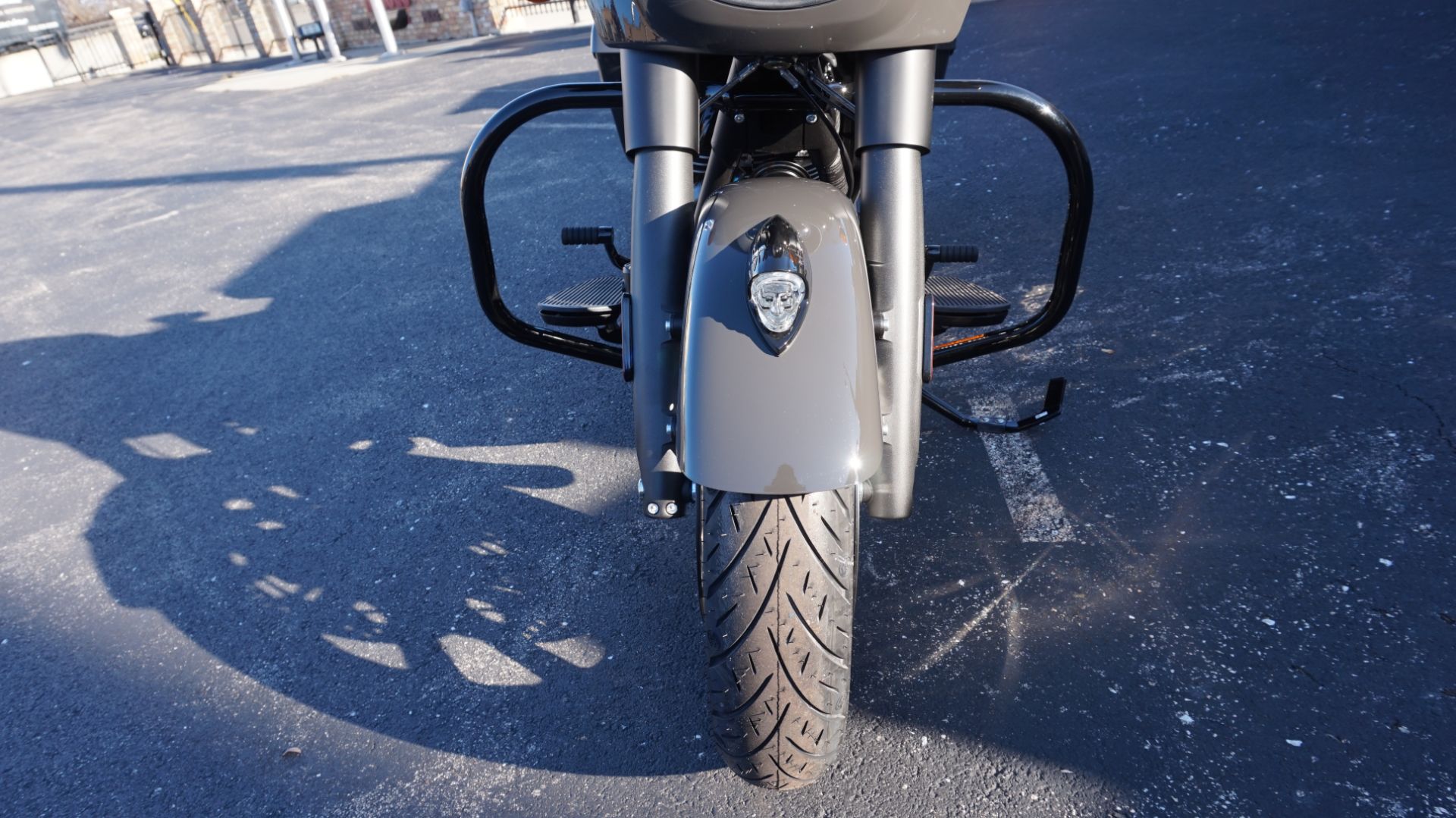 2024 Indian Motorcycle Chieftain® Dark Horse® with PowerBand Audio Package in Racine, Wisconsin - Photo 27