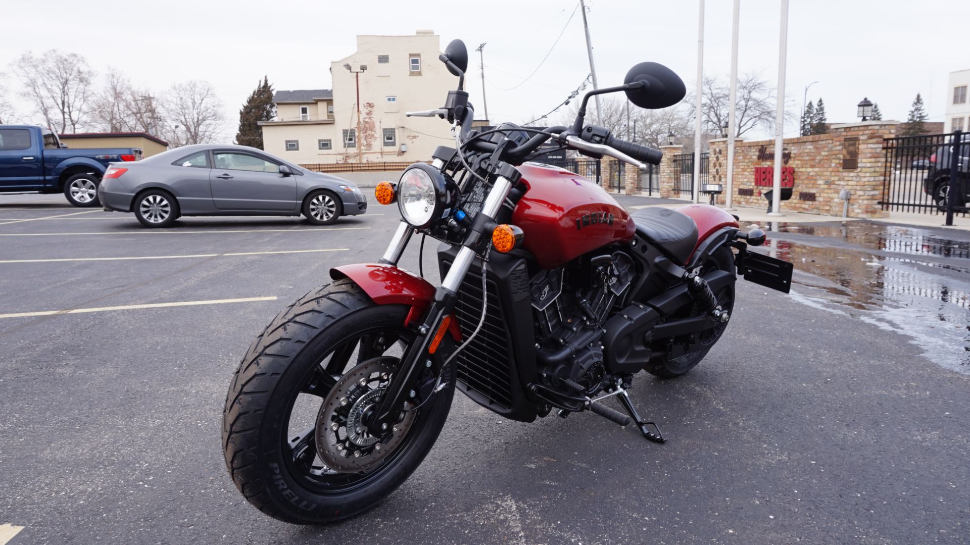 2023 Indian Motorcycle Scout® Bobber Sixty ABS in Racine, Wisconsin - Photo 6