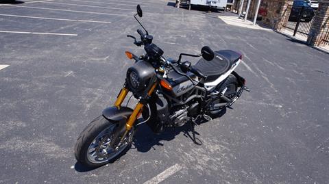 2023 Indian Motorcycle FTR R Carbon in Racine, Wisconsin - Photo 7