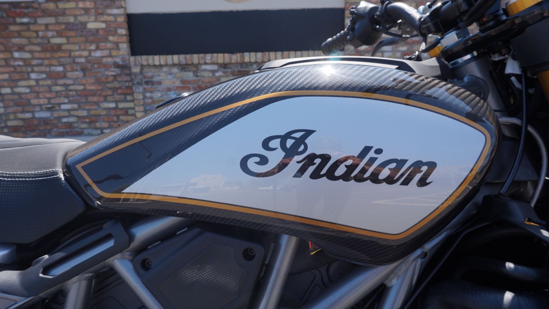 2023 Indian Motorcycle FTR R Carbon in Racine, Wisconsin - Photo 22