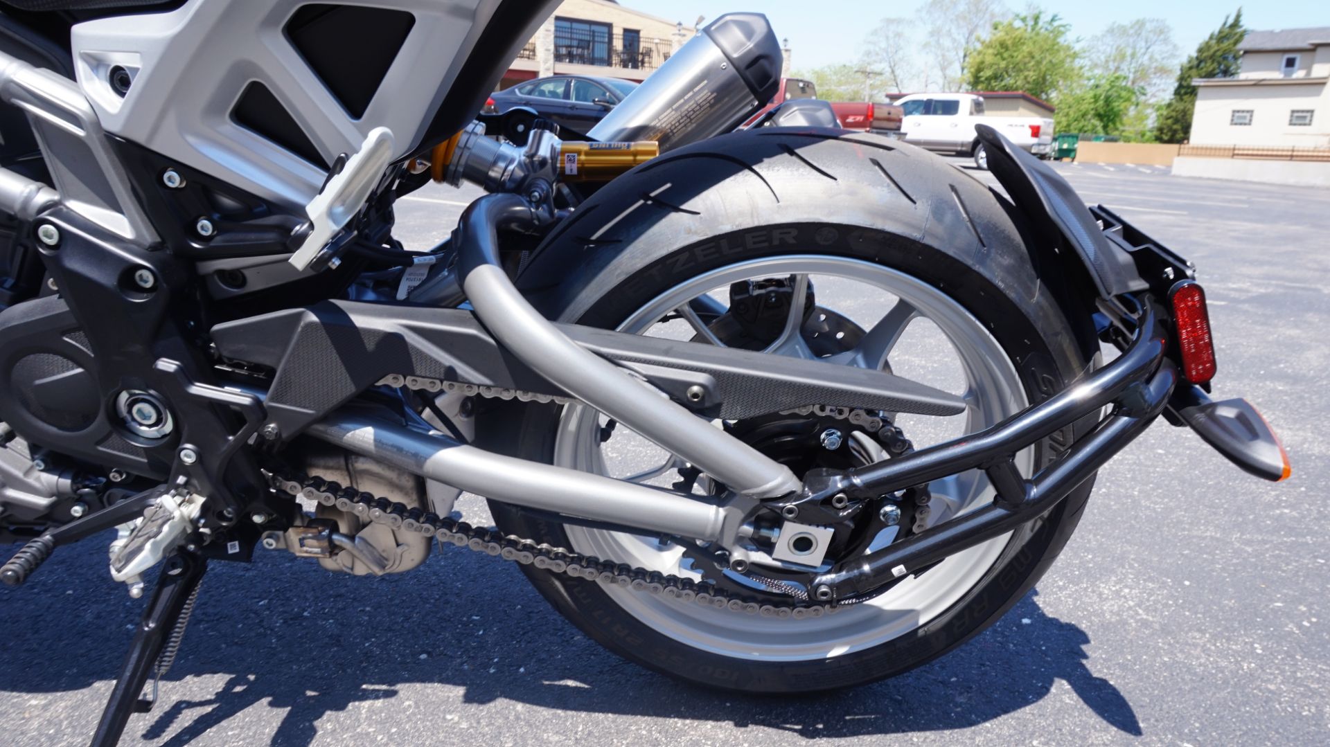 2023 Indian Motorcycle FTR R Carbon in Racine, Wisconsin - Photo 35