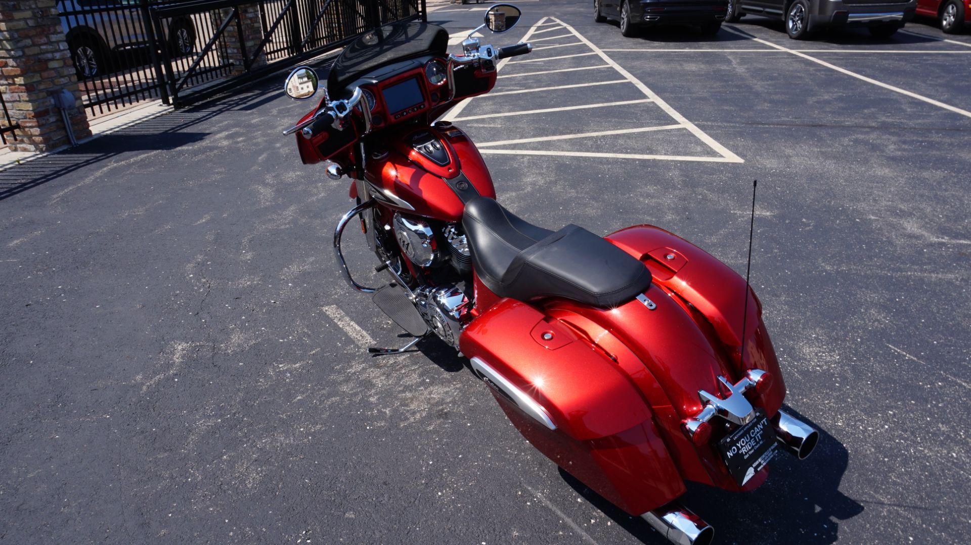 2019 Indian Motorcycle Chieftain® Limited ABS in Racine, Wisconsin - Photo 12
