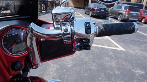 2019 Indian Motorcycle Chieftain® Limited ABS in Racine, Wisconsin - Photo 46