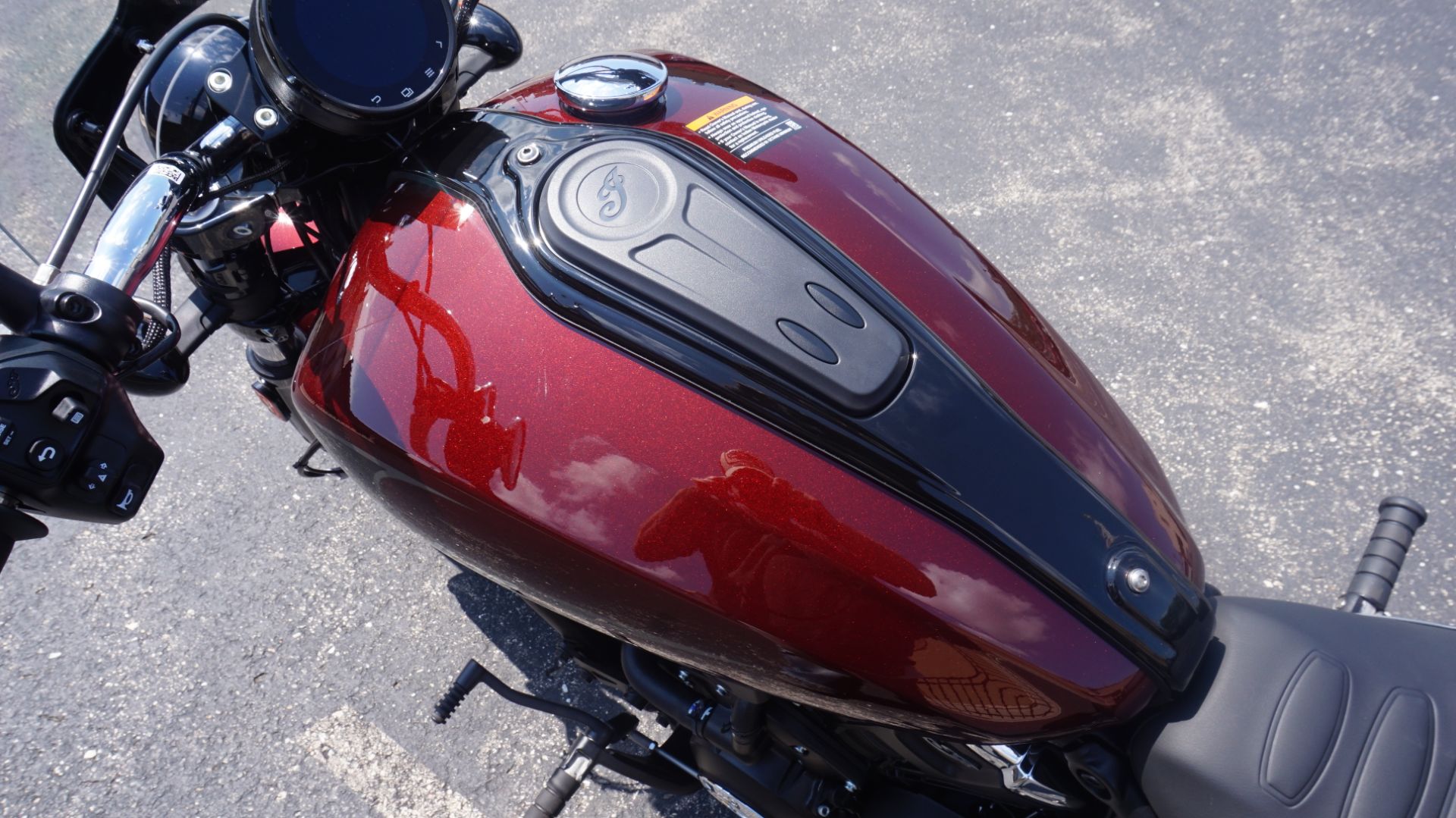 2025 Indian Motorcycle Super Scout® Limited +Tech in Racine, Wisconsin - Photo 25