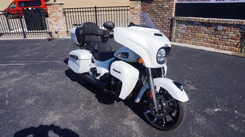 2021 Indian Motorcycle Roadmaster® Dark Horse® in Racine, Wisconsin - Photo 6