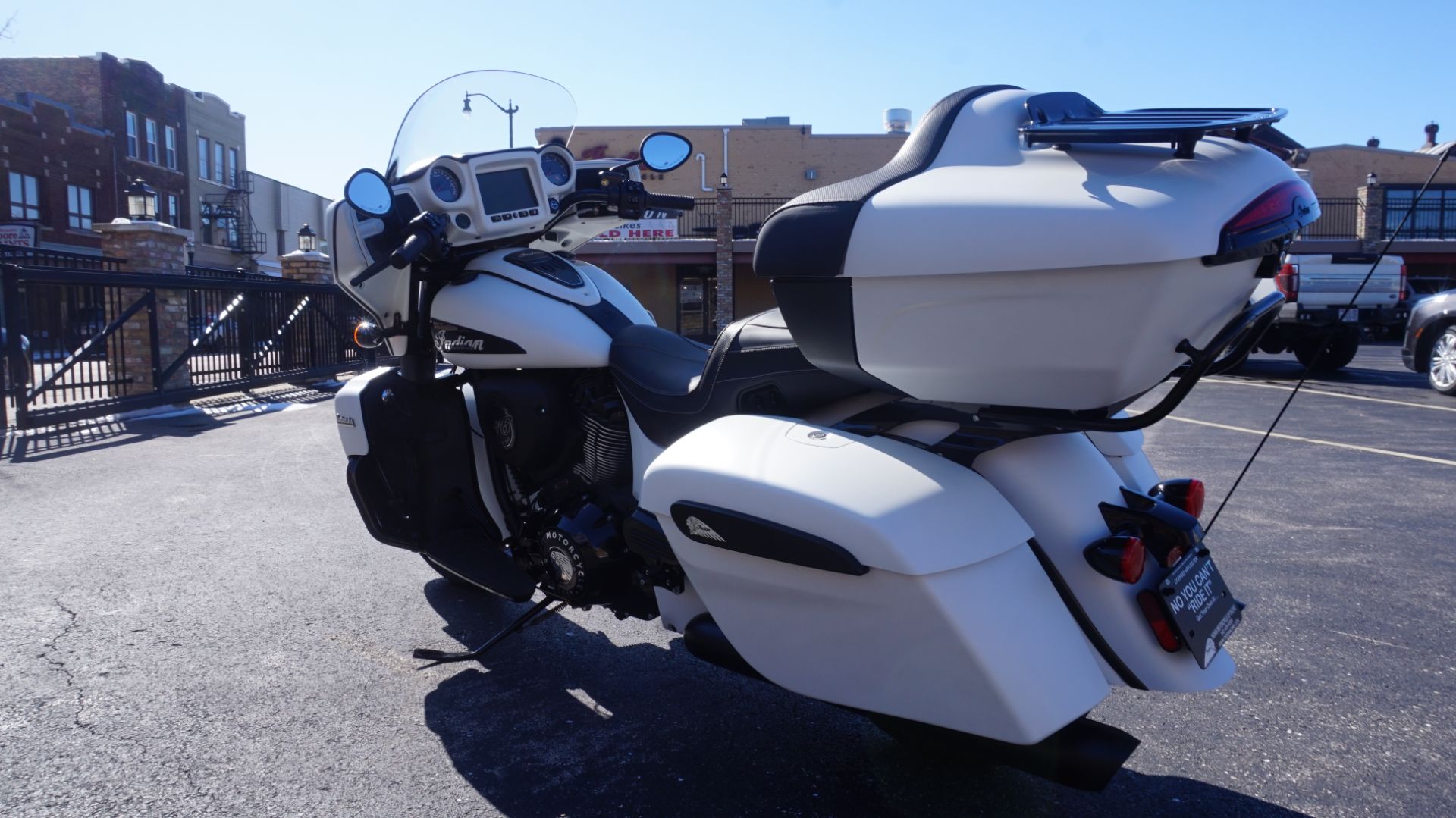 2021 Indian Motorcycle Roadmaster® Dark Horse® in Racine, Wisconsin - Photo 13
