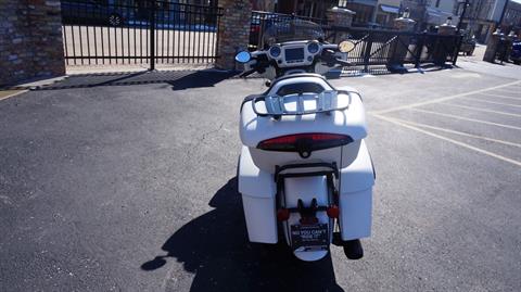 2021 Indian Motorcycle Roadmaster® Dark Horse® in Racine, Wisconsin - Photo 16