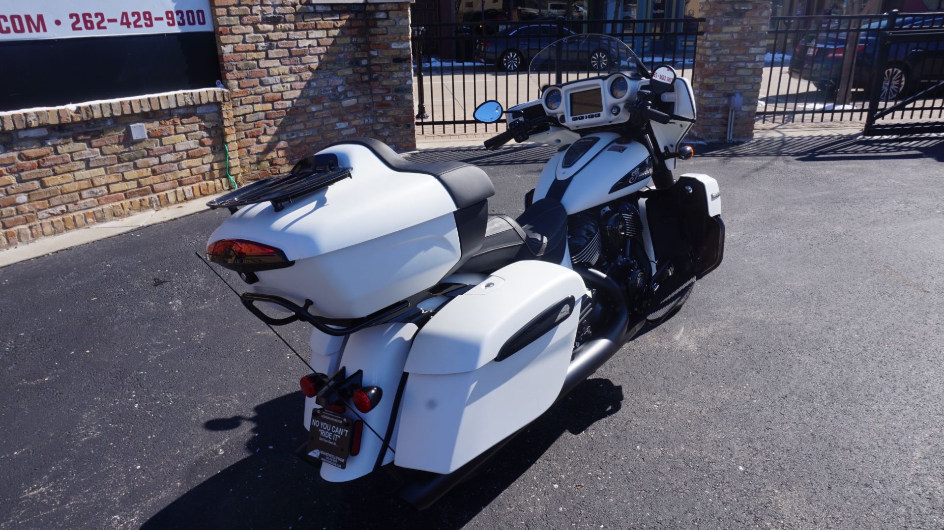 2021 Indian Motorcycle Roadmaster® Dark Horse® in Racine, Wisconsin - Photo 18
