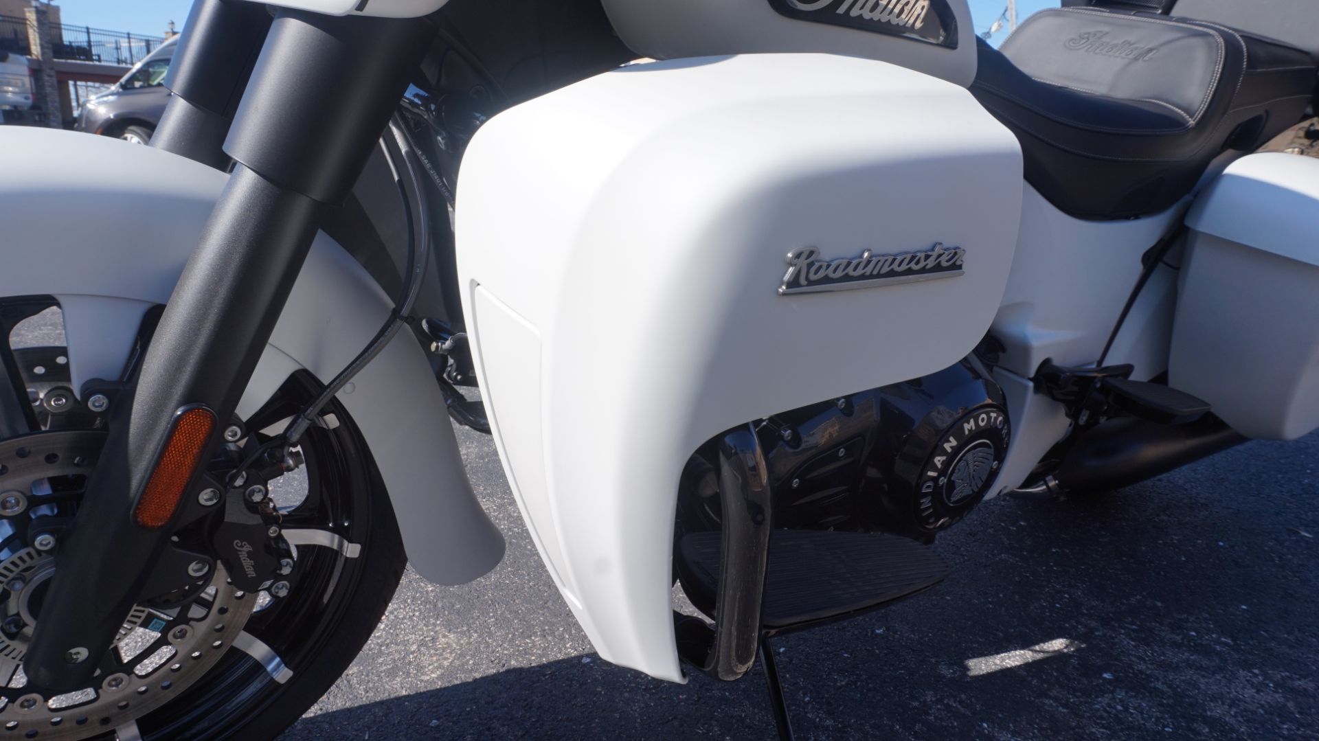 2021 Indian Motorcycle Roadmaster® Dark Horse® in Racine, Wisconsin - Photo 25