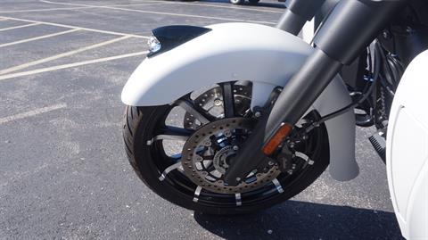2021 Indian Motorcycle Roadmaster® Dark Horse® in Racine, Wisconsin - Photo 41