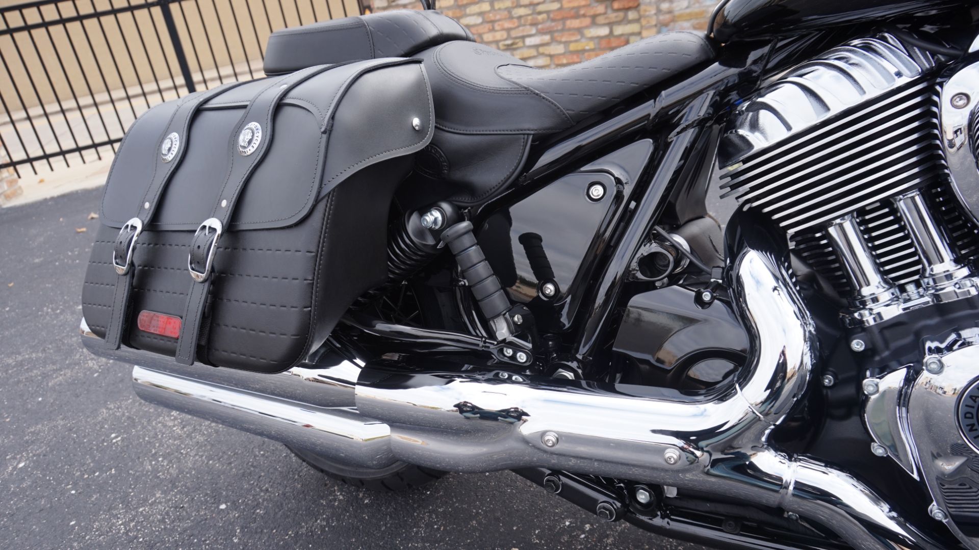 2023 Indian Motorcycle Super Chief Limited ABS in Racine, Wisconsin - Photo 16