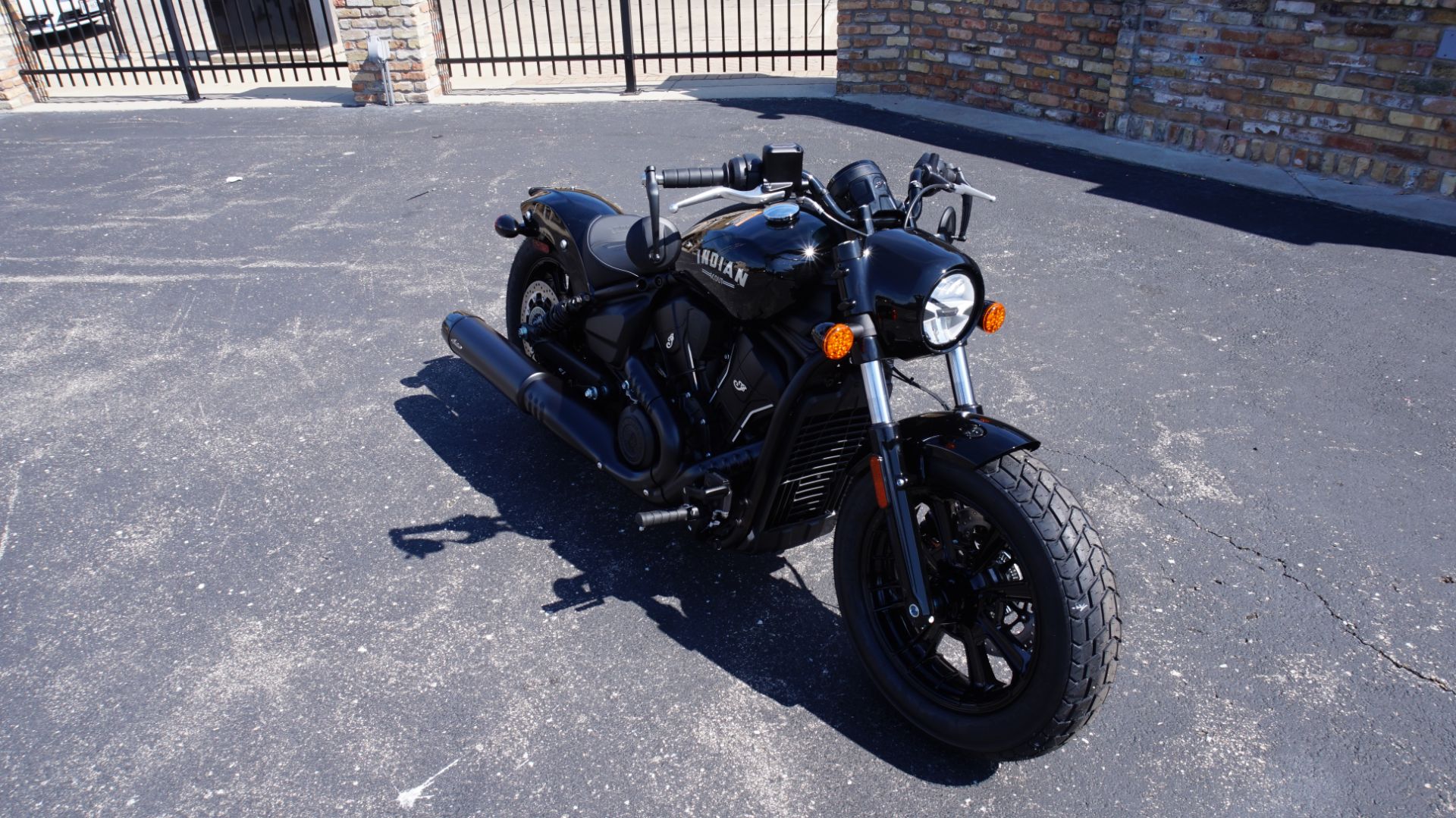 2025 Indian Motorcycle Scout® Bobber in Racine, Wisconsin - Photo 4