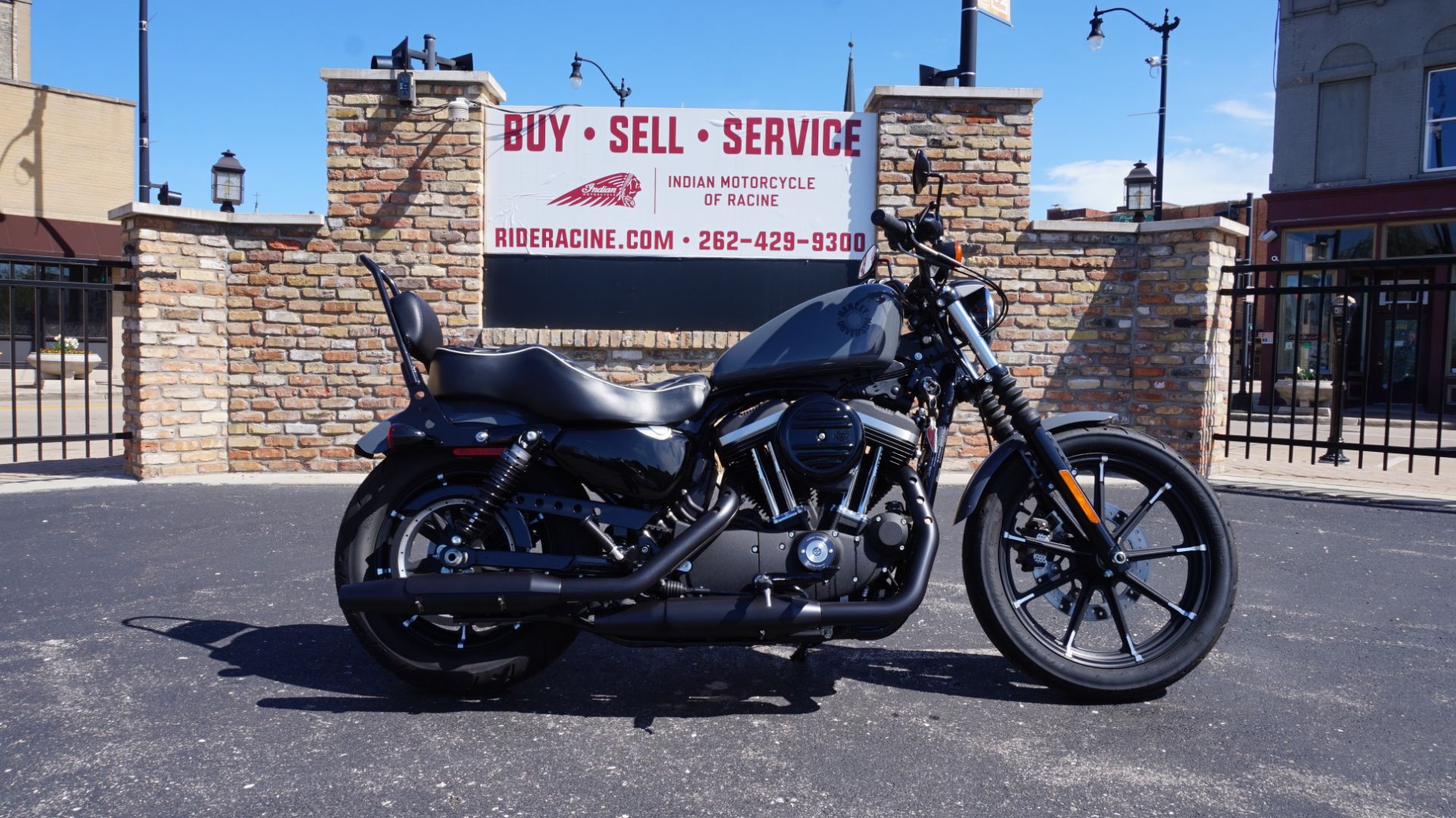 2022 Harley-Davidson Iron 883™ in Racine, Wisconsin - Photo 1