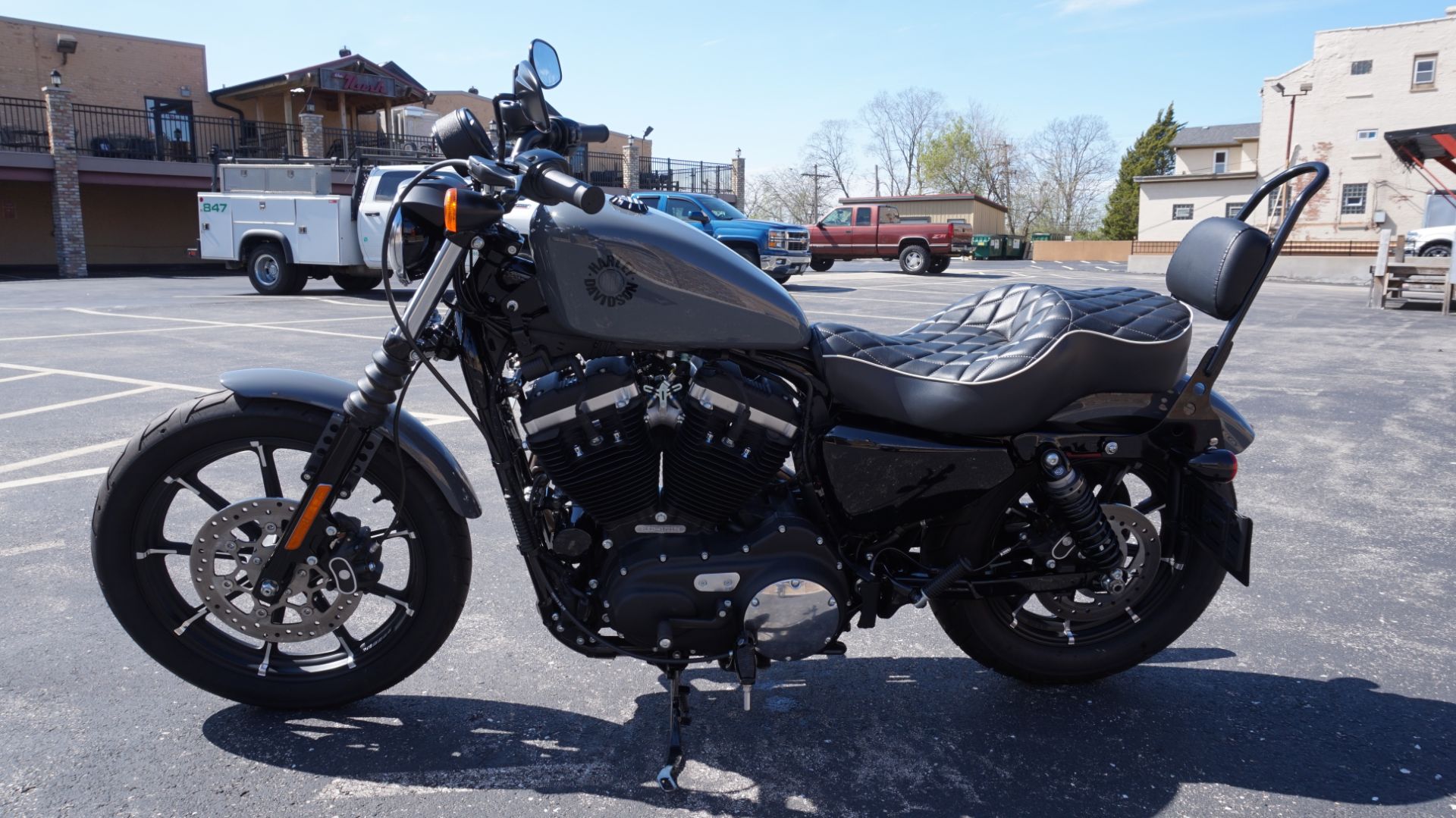 2022 Harley-Davidson Iron 883™ in Racine, Wisconsin - Photo 8