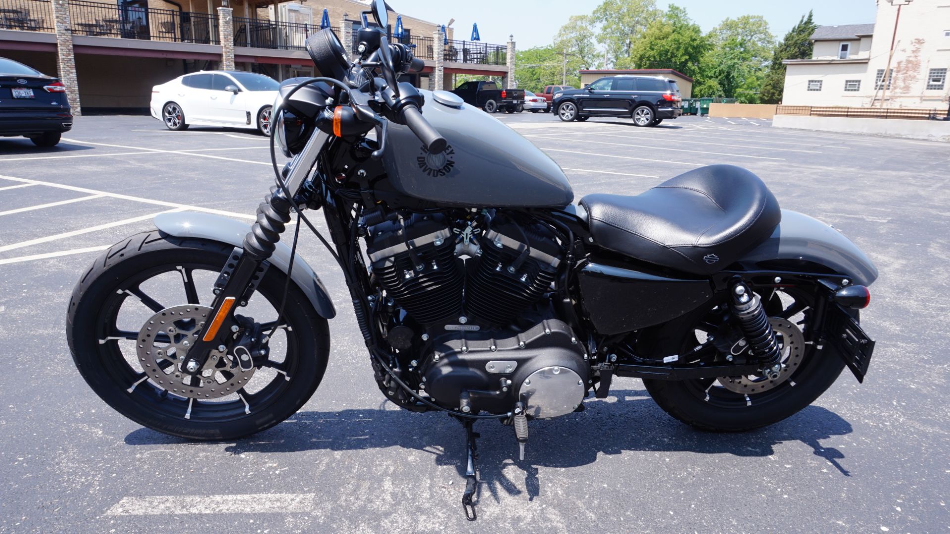 2022 Harley-Davidson Iron 883™ in Racine, Wisconsin - Photo 9